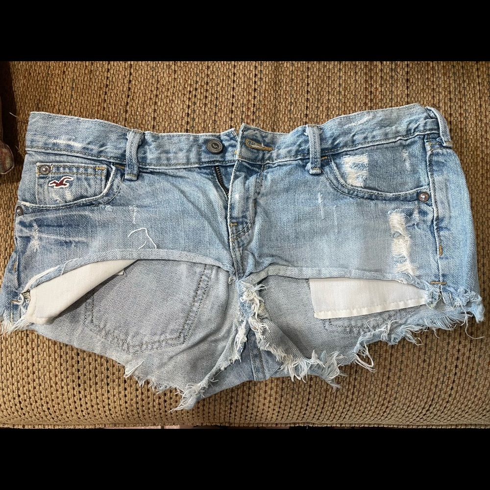 Hollister booty shorts